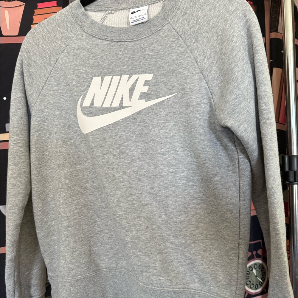 Women Nike Gray Sweatshirt
